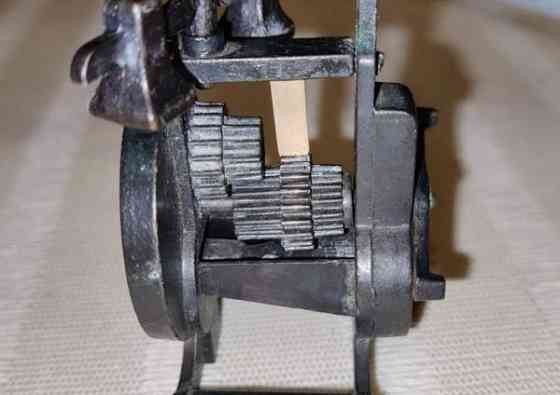 Mekaaninen kynänteroitin Lieto