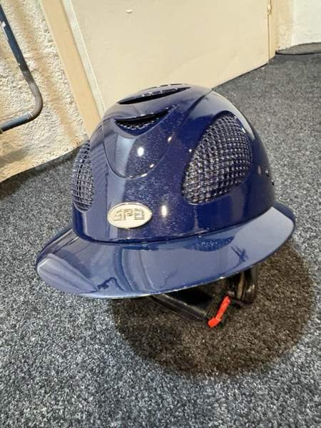 Gpa kypärä Nokia - valokuva 1