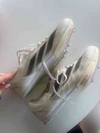 Adidas piikkarit Joensuu