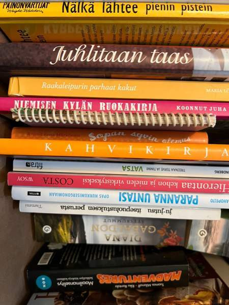 Kirjalaatikko koko satsi yhteishinta nouto Oulu – foto 4