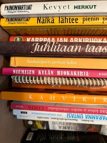 Kirjalaatikko koko satsi yhteishinta nouto Oulu – foto 5