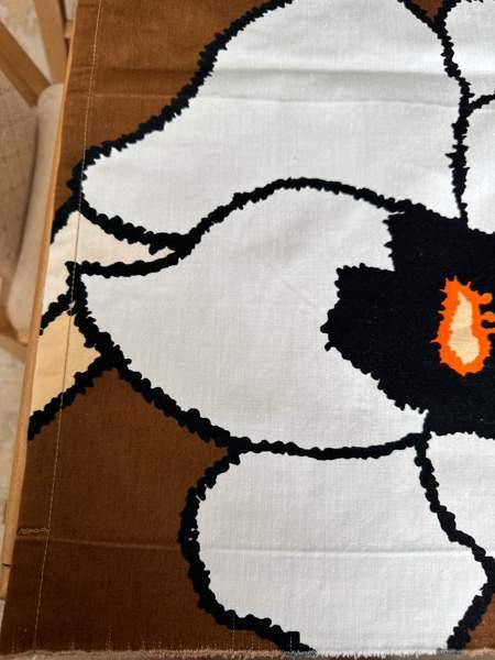 Metsovaara Gardenia lappisatiini verho kangas pöytäliina 260 cm Helsinki – foto 5