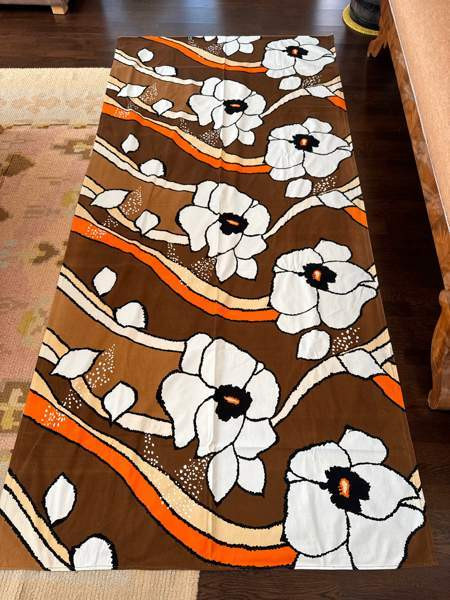 Metsovaara Gardenia lappisatiini verho kangas pöytäliina 260 cm Helsinki – foto 1