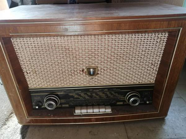 Vanha levysoitinradio yhdistelmä Vantaa – foto 1