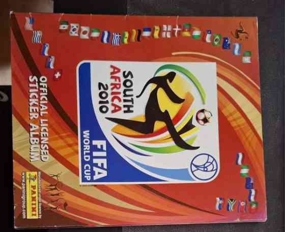 Panini, tyhjä jalkapallotarrojen keräilyalbumi South Africa 2010 Kangasala