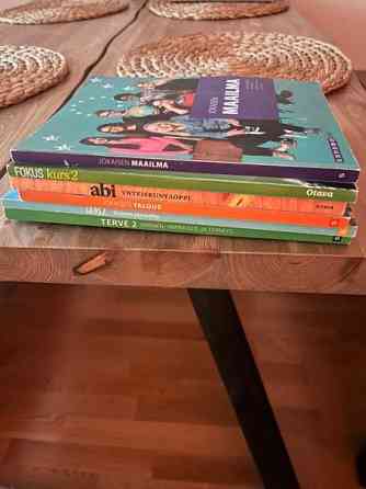 Lukiokirjoja Rovaniemi