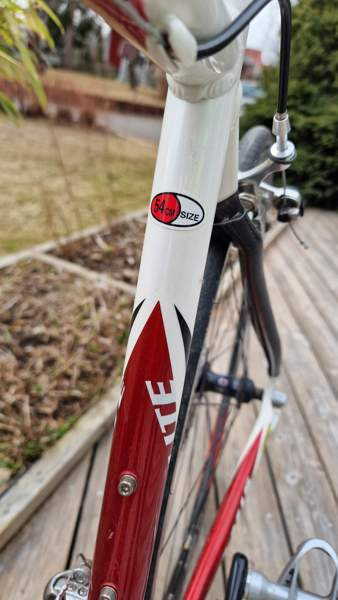 Jamis Ventora maantiepyörä Вантаа - изображение 2