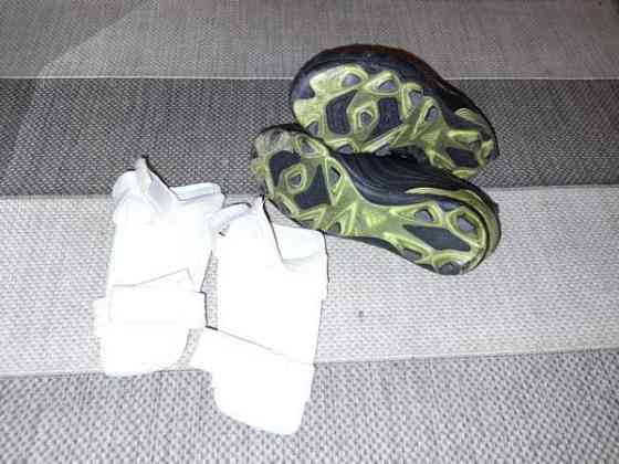 Adidas copa nappikset 31 ja säärisuojat Tampere