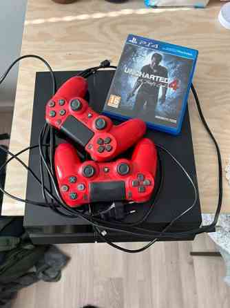 Ps4 + 2 ohjainta ja peli Kuopio