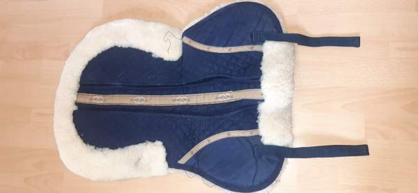 Lampaankarvaromaani Tuusula – foto 1