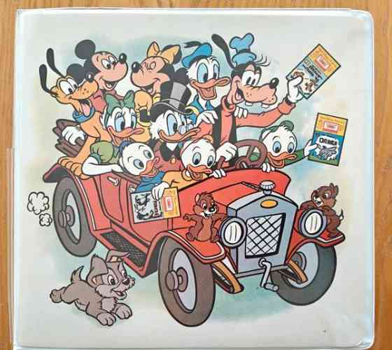 Disneyland: Walt Disney musiikkisatu boksi retro Hamina