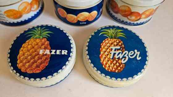 Fazer keräily peltipurkki ananas sisustus vintage Helsinki