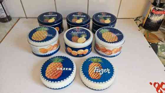 Fazer keräily peltipurkki ananas sisustus vintage Helsinki