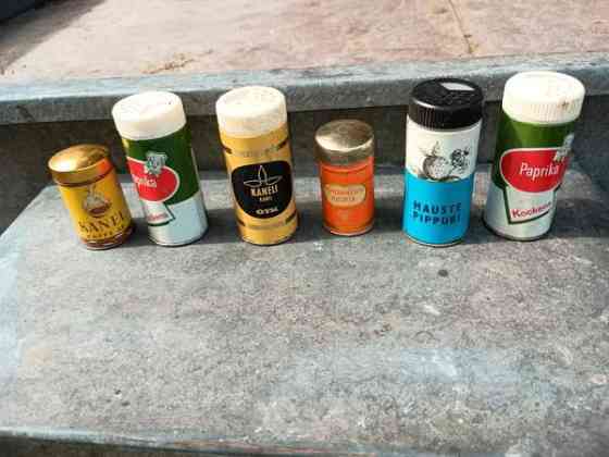 Vanhat maustepurkit Hartola