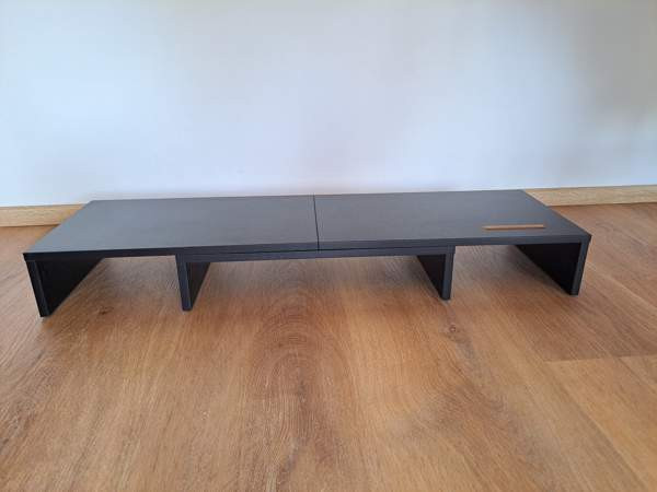 Näyttöjalusta / monitoritaso 110-80cm Jaervenpaeae - photo 1