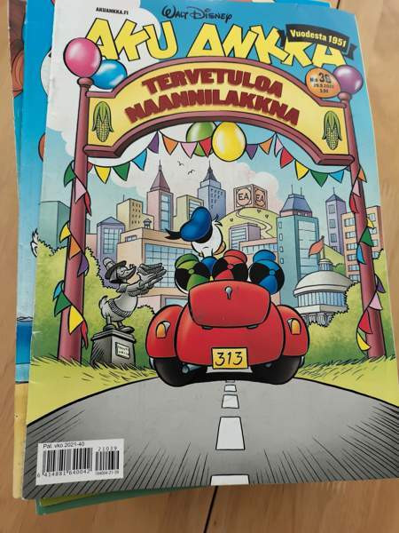 43 kpl Aku Ankka -sarjakuvia (39/2021 - 29/2022) Йоэнсуу - изображение 2
