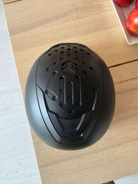 Y/ELM+ mallin ratsastuskypärä, koko 54-58cm(säädettävä) Kempele – foto 2