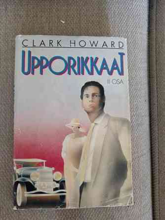 3 kirjaa, kaunokirjallisuus. Lahti