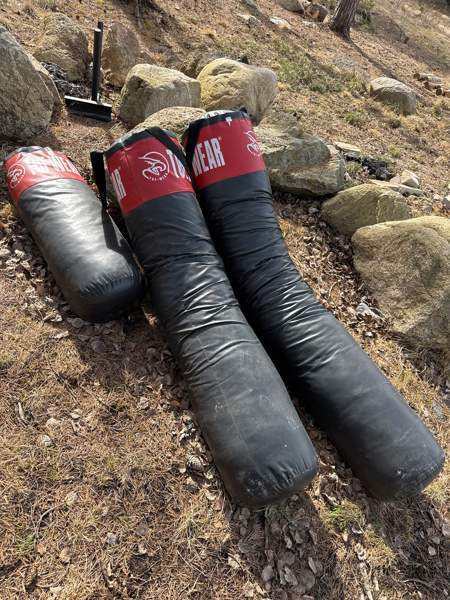 Kolme nyrkkeily säkkiä Raisio - photo 1