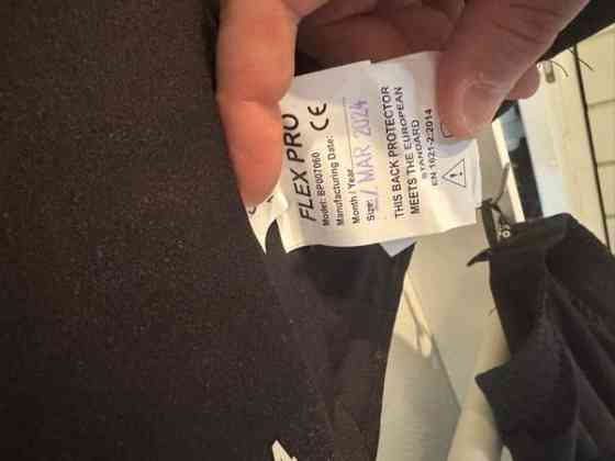 Selkäpanssari merkkiä CRW Kempele