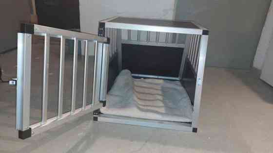 Koiran autohäkki / kuljetushäkki Helsinki