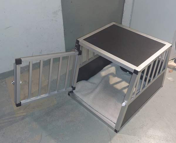 Koiran autohäkki / kuljetushäkki Helsinki - изображение 4