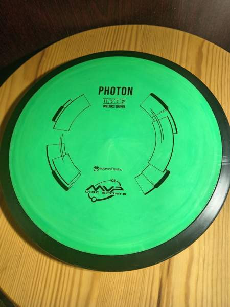 MVP disc Photon (Neutron plastic) Distance driver 11/5/-1/2.5 Киркконумми - изображение 1