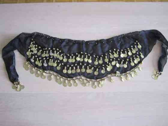 Napatanssi liina, päähine, hame Helsinki