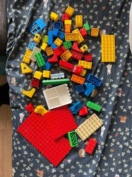 Lego Dubloja täydennykseksi (ei ehjä sarja) Jaervenpaeae - photo 1