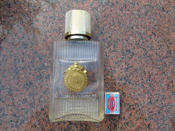 GRANVALOR jättikokoinen esittelypullo ( somistepullo) Уусикаупунки - изображение 2