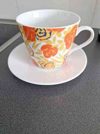 Marimekko kahvikuppi / teekuppi ja lautanen Turku