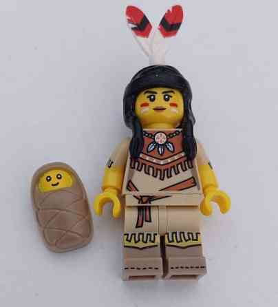 Lego intiaani nainen Tribal Woman  ja vauva Helsinki
