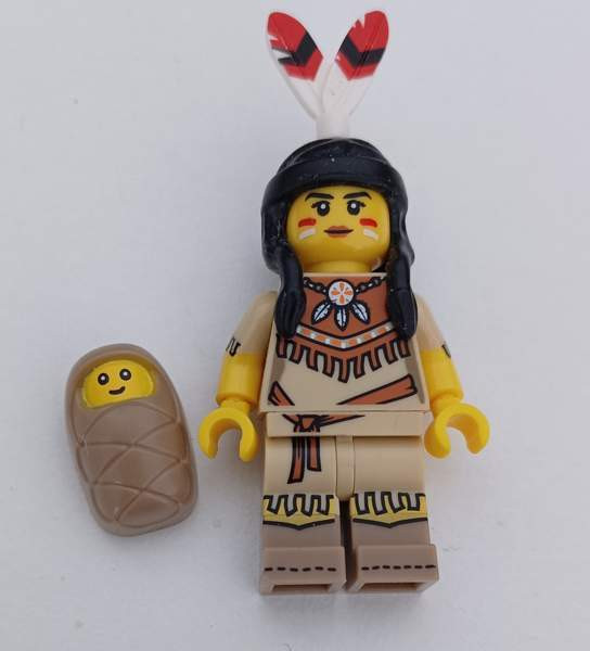 Lego intiaani nainen Tribal Woman  ja vauva Helsinki – foto 1