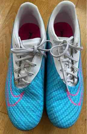 Nike Phantom GX koko 42 nappikset Kangasala