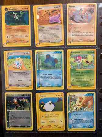 Kansiollinen Pokemon E-series kortteja Valkeakoski