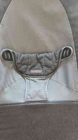 BabyBjörn sitteri musta Helsinki