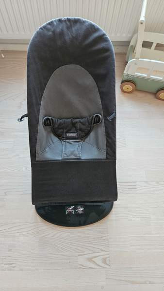 BabyBjörn sitteri musta Helsinki - изображение 1