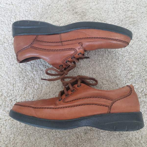 Miesten nahkakengät 42 Helsinki - photo 2