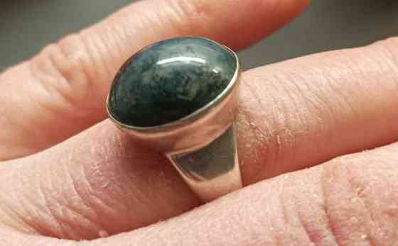 Vintage Hopeasormus Helsinki