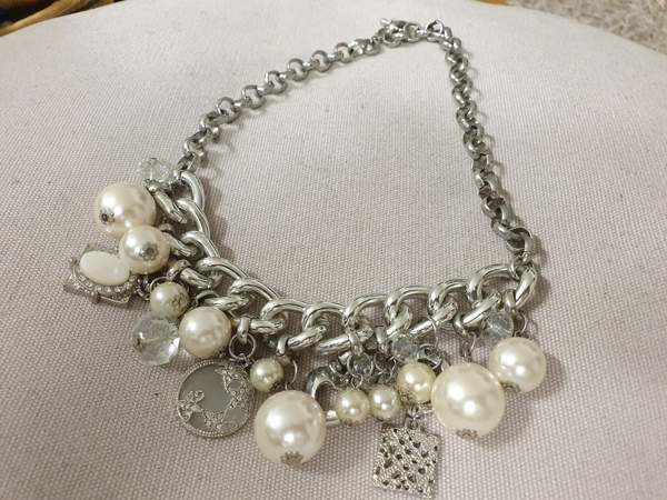 Erilaisia kaulakoruja Espoo – foto 4