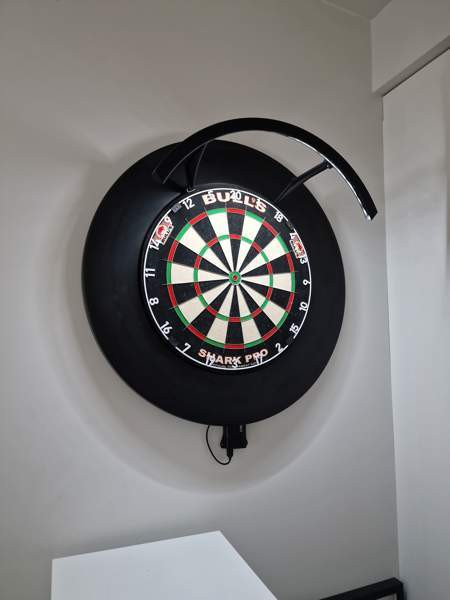 Bull's Shark Pro Darts taulu setti Vantaa – foto 2