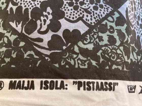Marimekko :  Maija Isolan  " Pistaassi " , harmaasävyinen verho / pöytäliina Tuusula