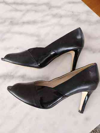 Mustat korkokengät Kemi