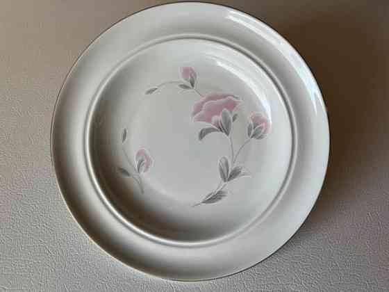 JLMENAU ruokailuastiasto Йоэнсуу