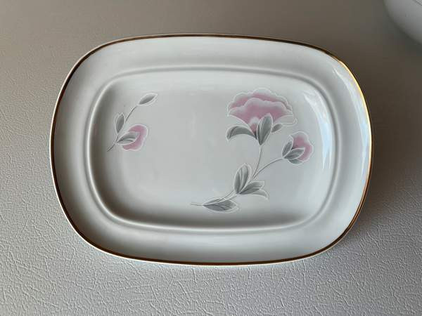 JLMENAU ruokailuastiasto Joensuu - valokuva 6