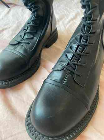 Naisten PU-nahkasaappaat Helsinki