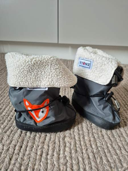 Stonz koko L sekä linersit Siilinjaervi – foto 1