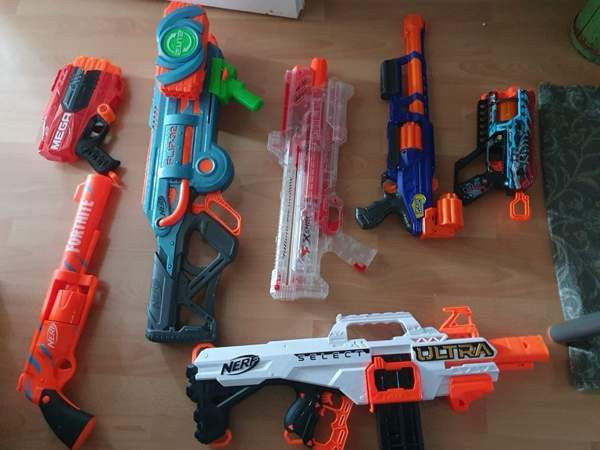 Kokoelma Nerf-aseita Helsinki - изображение 1