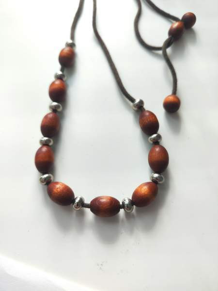 Puinen kaulakoru Nurmijärvi - valokuva 2