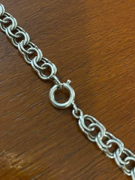 Näyttävä hopeinen bismarck kaulakoru Вантаа - изображение 2